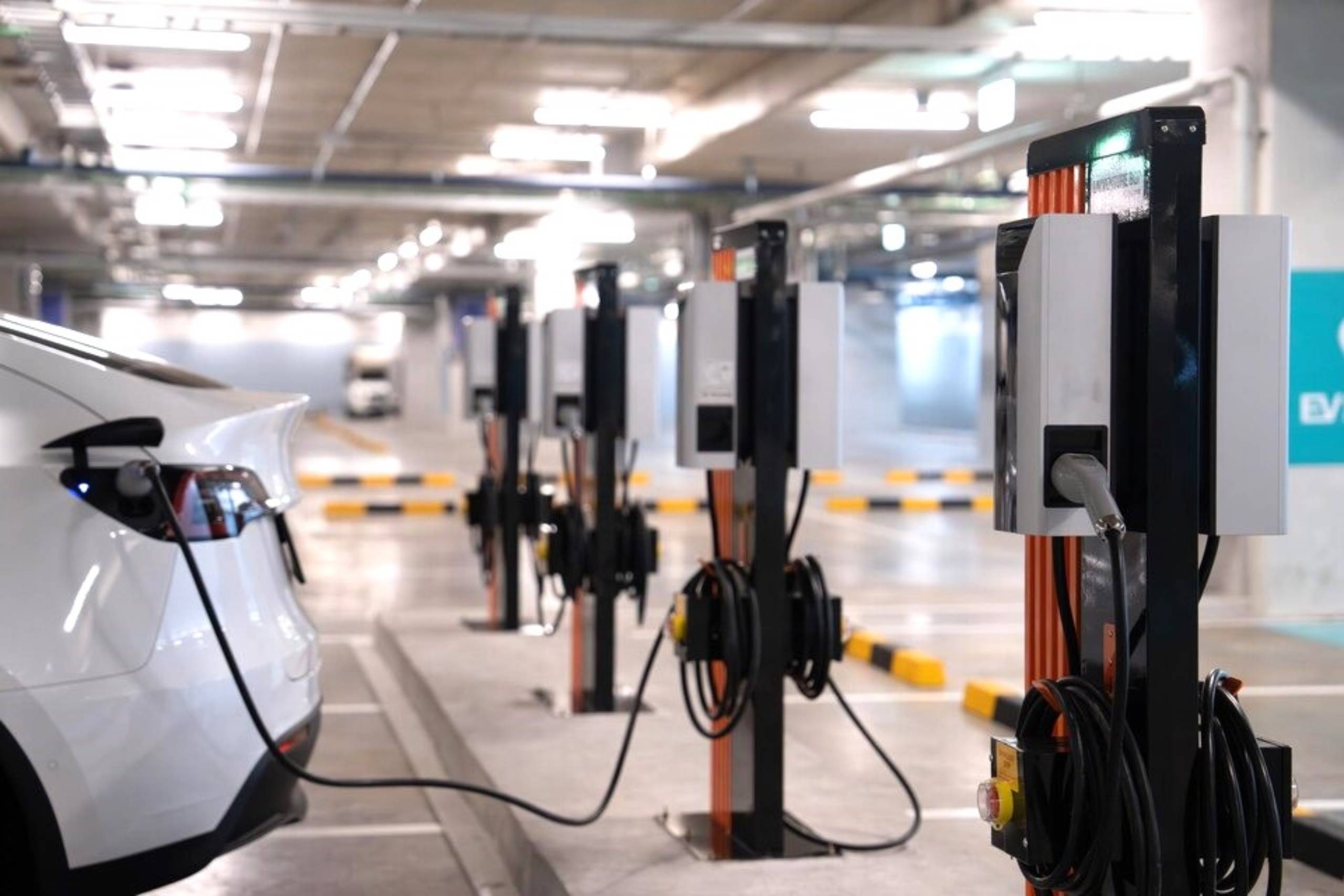 ev-charger-statiion-4